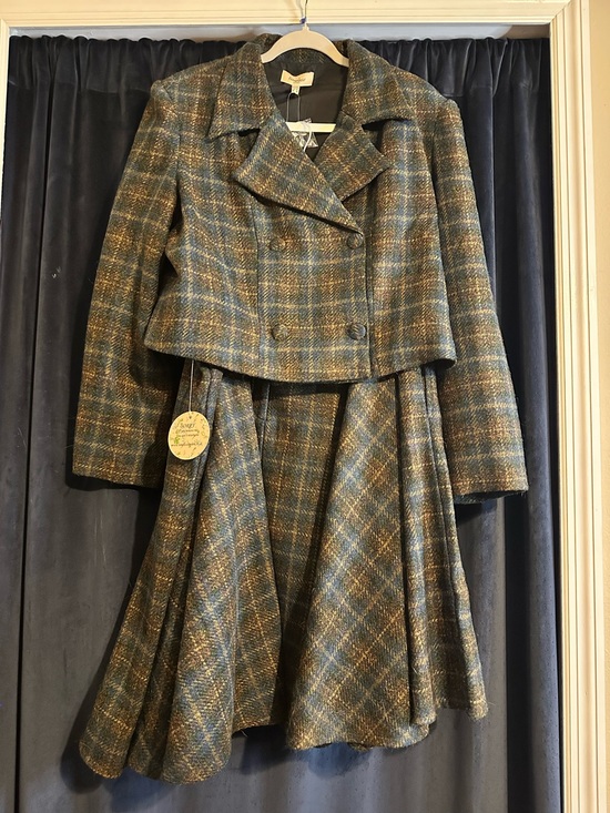 Unique Vintage Dresses & Skirts - Unique Vintage Green and Brown Plaid Skirt Set